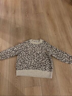 Old Navy Taupe & Cream Leopard-Pattern Crewneck Sweater